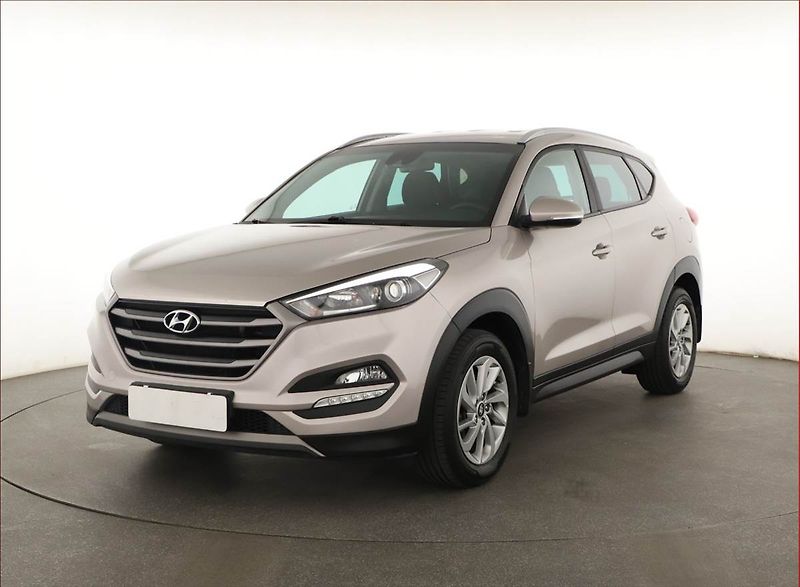 Hyundai Tucson (2016) 1.7 CRDi, Automat, Navi - fotka 2 z 22