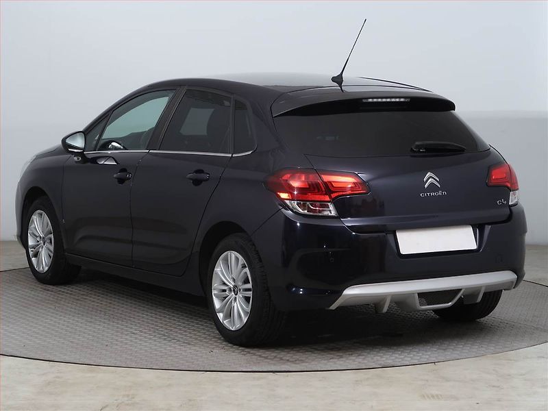 Citroën C4 (2016) 1.2 PureTech, Serv.kniha - fotka 4 z 12
