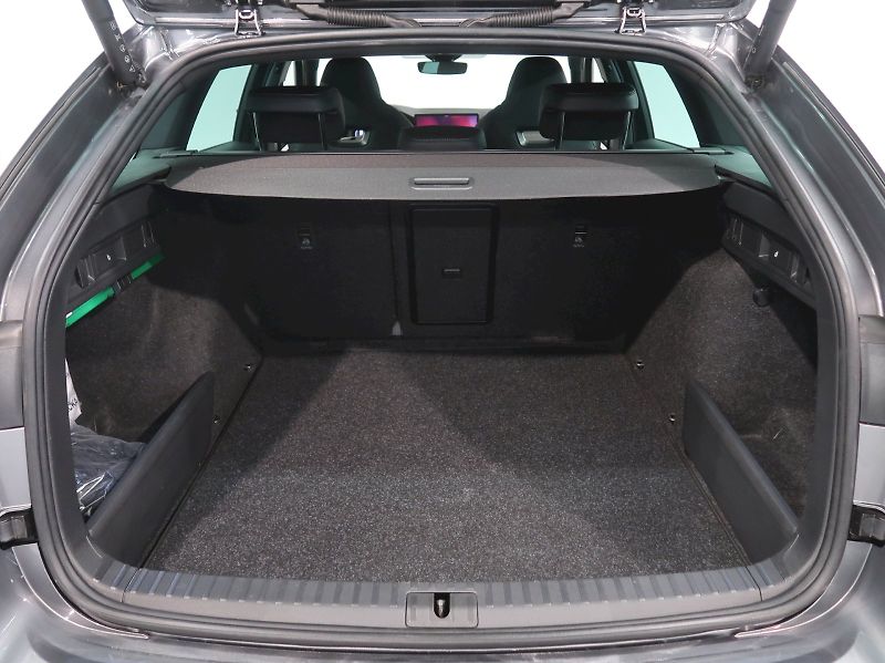 Škoda Octavia (2025) SPORTLINE 2.0TDI 110KW DSG CAN - fotka 43 z 43