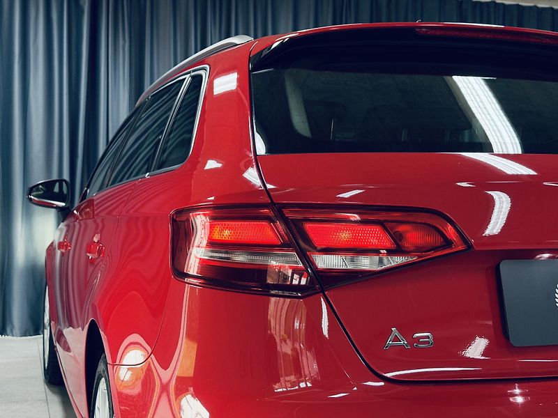 Audi A3 (2019) SPORTBACK*110kw*35TDI* - fotka 9 z 33