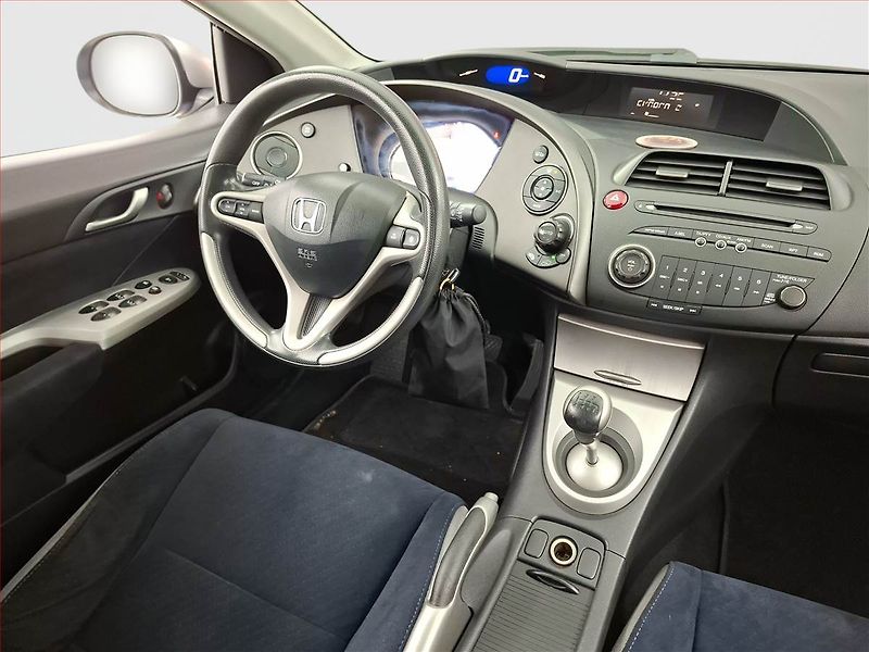 Honda Civic (2008) 1.4 i-DSI, po STK - fotka 7 z 22