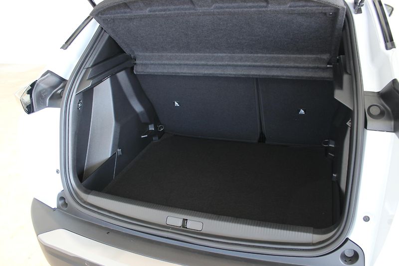Peugeot 2008 (2026) BUSINESS Turbo 100 MAN6  - fotka 7 z 20
