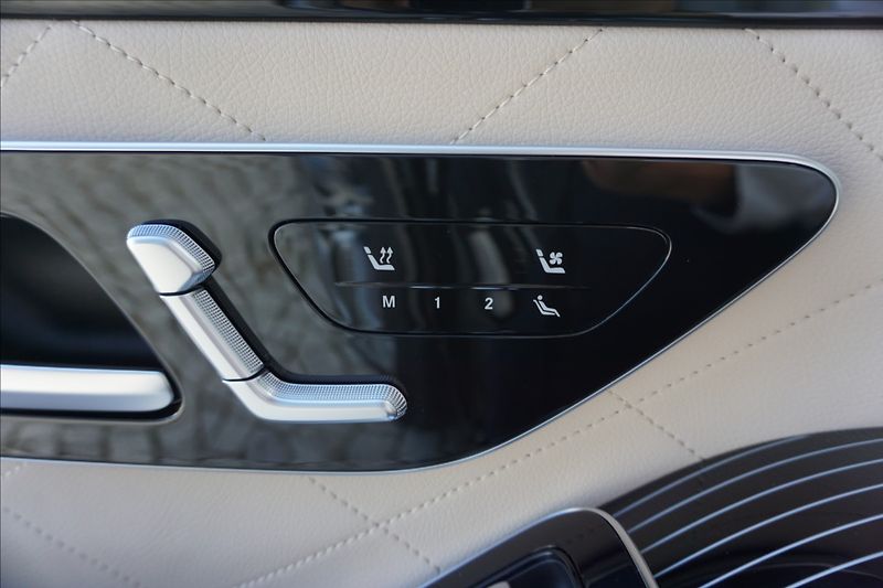 Mercedes-Benz Třídy S 2,9 - fotka 15 z 24