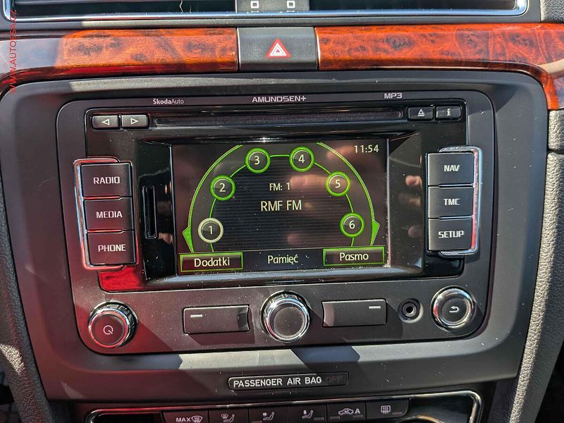 Škoda Superb (2011) 2.0 TDi 4x4, ČR, Navi, bixen - fotka 11 z 16