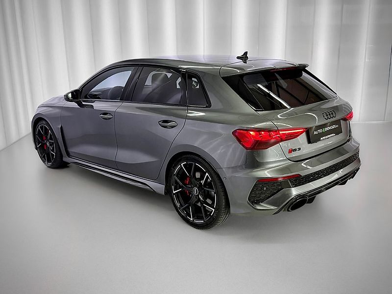 Audi RS 3 QUATTRO, B&O, HUD, VIRTUAL, SP - fotka 5 z 28
