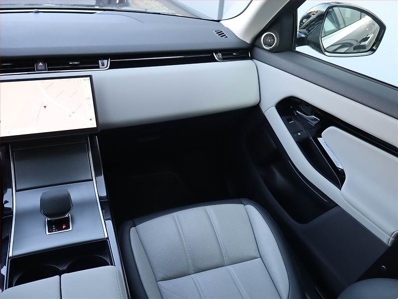 Land Rover Range Rover Evoque (2025) D200 AWD - fotka 8 z 22