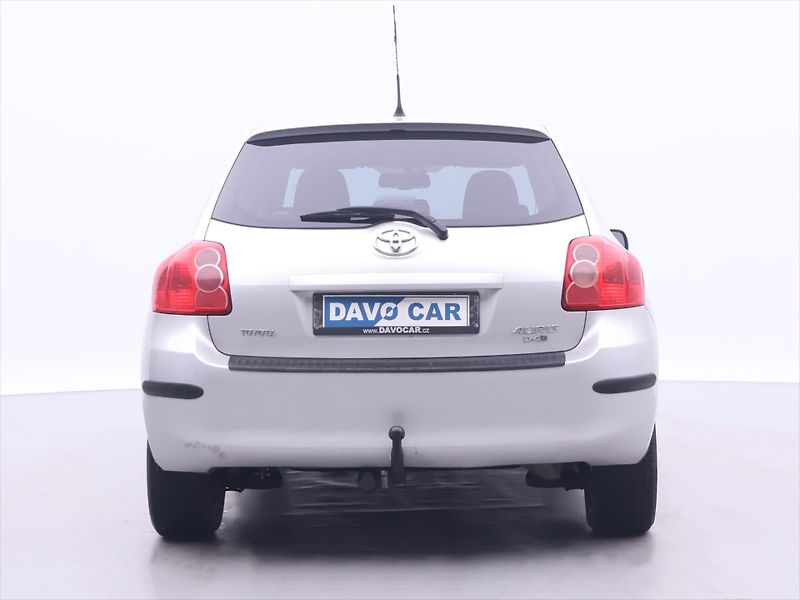 Toyota Auris 2,0 D-4D 93kW Xenon Tažné - fotka 6 z 29