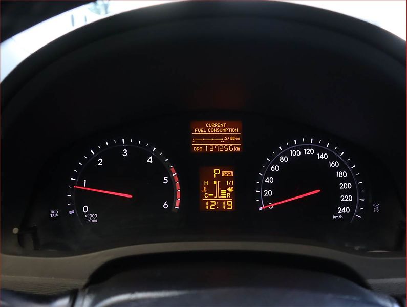 Toyota Avensis (2012) 2.2 D-4D, Automat, Xenony - fotka 11 z 21