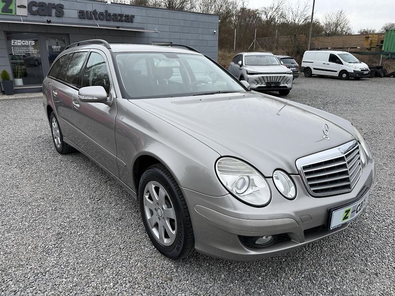 Mercedes-Benz Třídy E E 220CDi Manuál - fotka 3 z 17