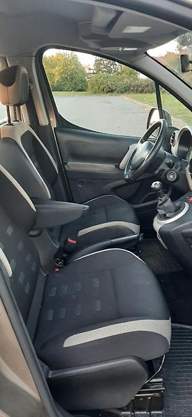Citroën Berlingo (2015) CitroënBerlingoXTR1.6 HDi 84kW - fotka 12 z 12