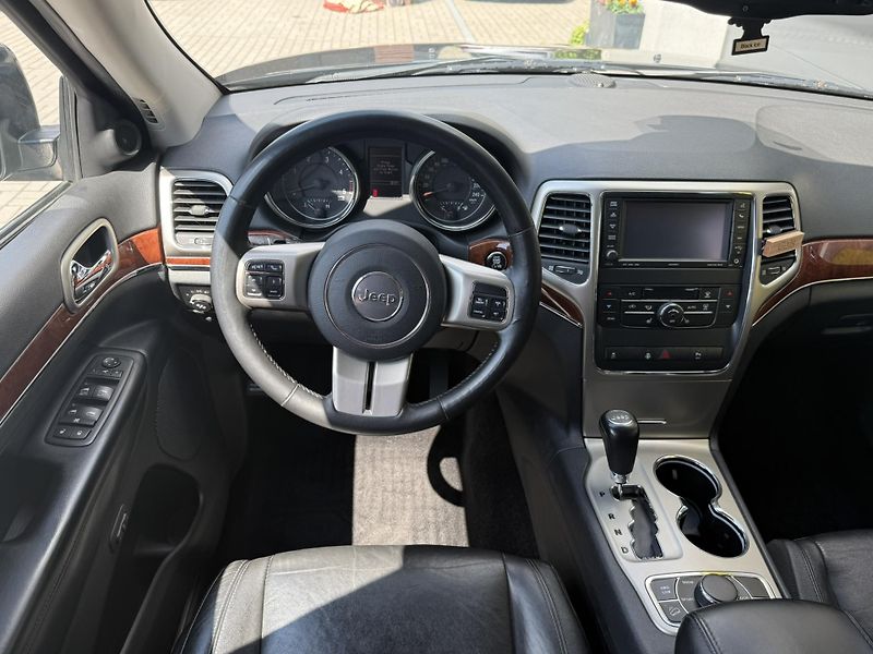Jeep Grand Cherokee (2011) 3.0CRDi 177kW ! LIMITED !! TZ! - fotka 15 z 19