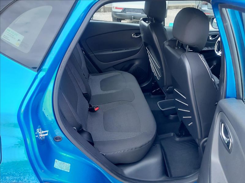 Renault Captur 1,2TCe 88kW AUTOMAT - fotka 26 z 56