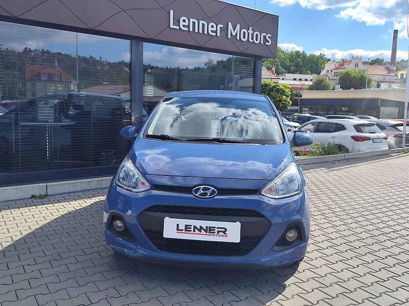 Hyundai i10 1.0i/49kW Family Plus - fotka 2 z 26