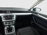 Volkswagen Passat (2016) Comfortline 1.6 TDI, Tempomat - náhled 8