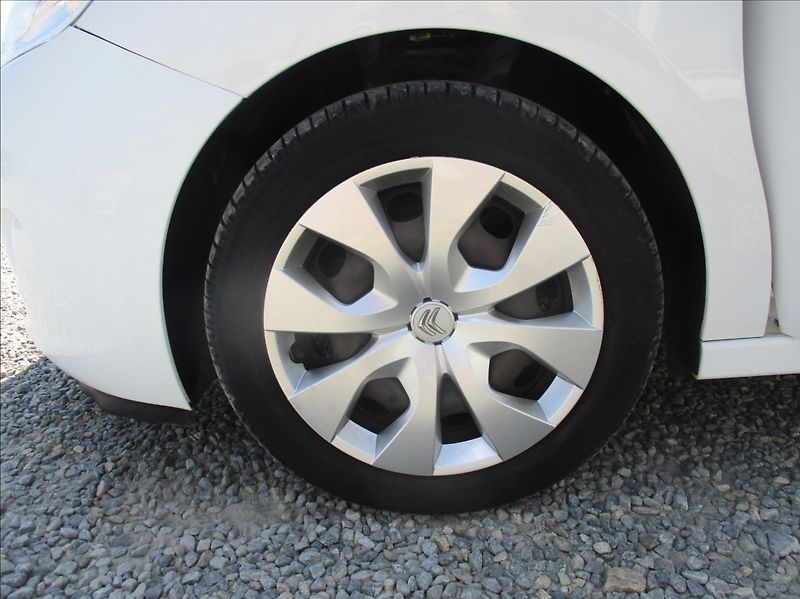 Citroën C3 1,2 VTi, klima, serv.kn., CZ - fotka 22 z 25