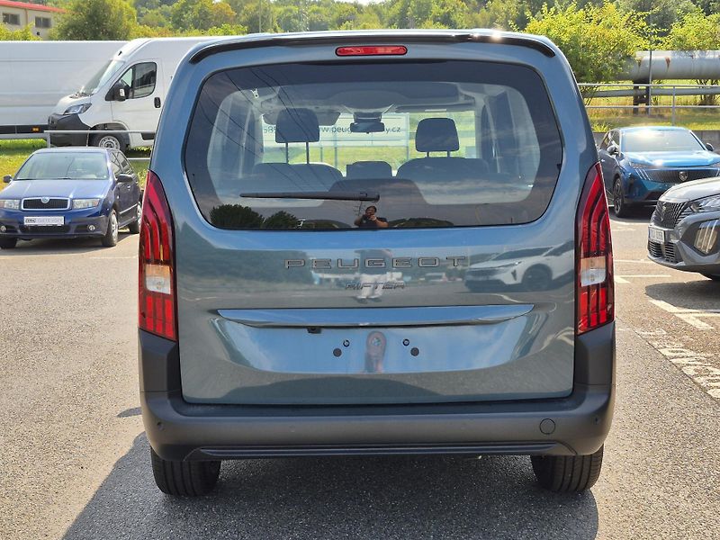 Peugeot Rifter (2026) LONG ALLURE BlueHDi 130k MAN6 - fotka 4 z 20