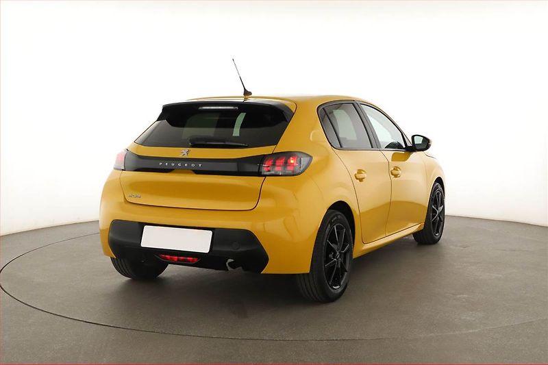 Peugeot 208 (2020) 1.2 PureTech, ČR,1.maj - fotka 5 z 15