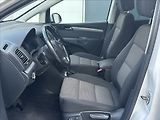 Volkswagen Sharan 2,0 TDI 140PS  Comfortline DSG - náhled 11