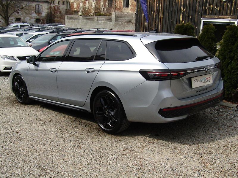 Volkswagen Passat Variant (2024) 2.0 TDI 110kW DSG ACC - fotka 5 z 47