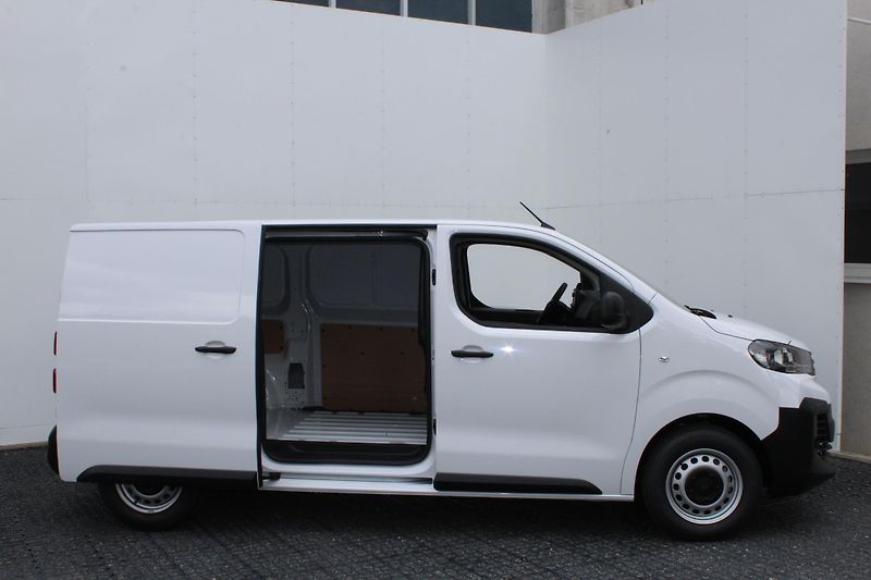 Peugeot Expert (2026) Furgon L2 1.5 BlueHDi 120k - fotka 6 z 16