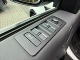 Land Rover Discovery 3,0 TDV6 SE - náhled 12