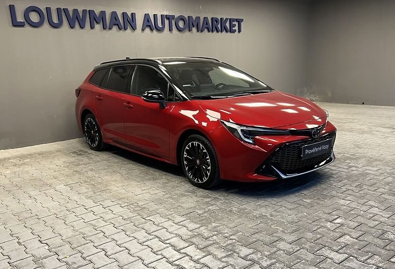 Toyota Corolla 1,8 HYBRID AT GR SPORT - fotka 15 z 18
