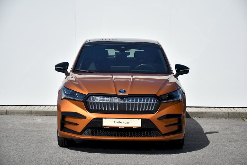 Škoda Enyaq (2023) 80 RS 220kW 4x4 - fotka 7 z 35