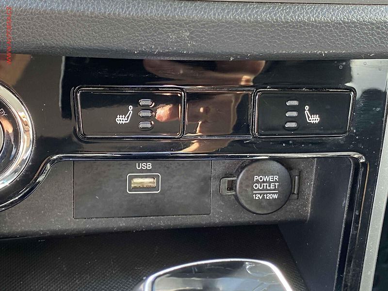 SsangYong Korando (2020) 1.5 T-GDi AWD, AT, TZ, navi - fotka 15 z 19