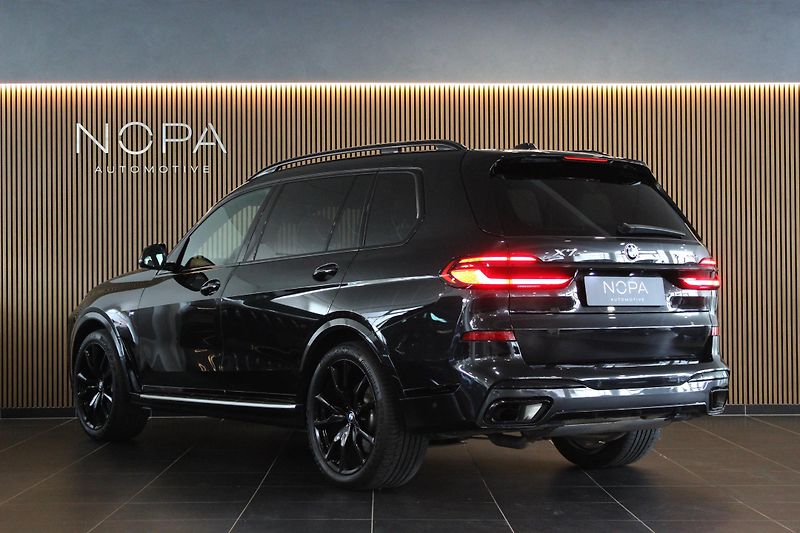 BMW X7 40d M Tažné Masáž Pano Záruka - fotka 4 z 48