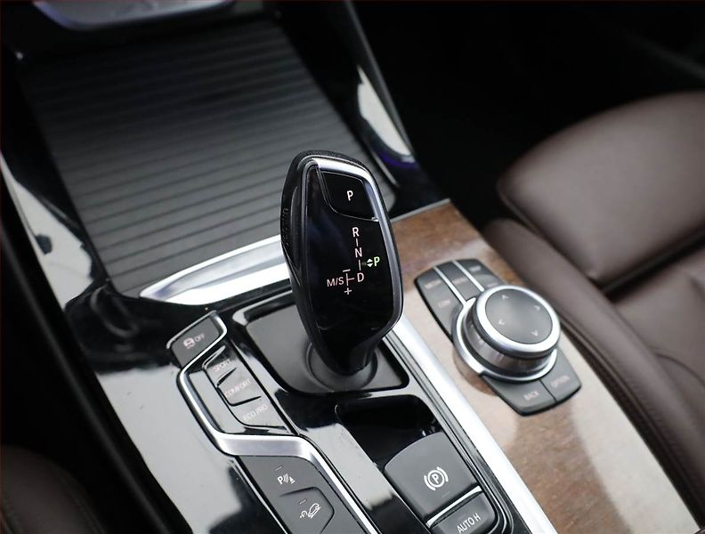 BMW X3 (2020) Luxury line xDrive20d - fotka 11 z 22