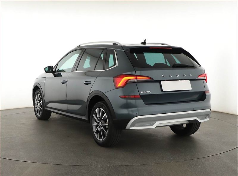 Škoda Kamiq (2021) Scoutline 1.0 TSI, Serv.kniha - fotka 4 z 20
