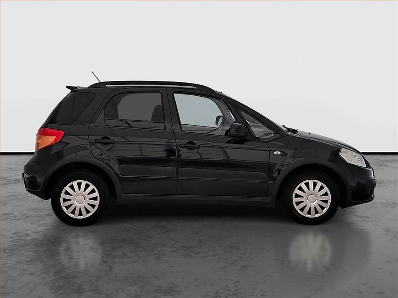 Suzuki SX4 (2008) 1.6 VVT, Serv.kniha, po STK - fotka 6 z 16