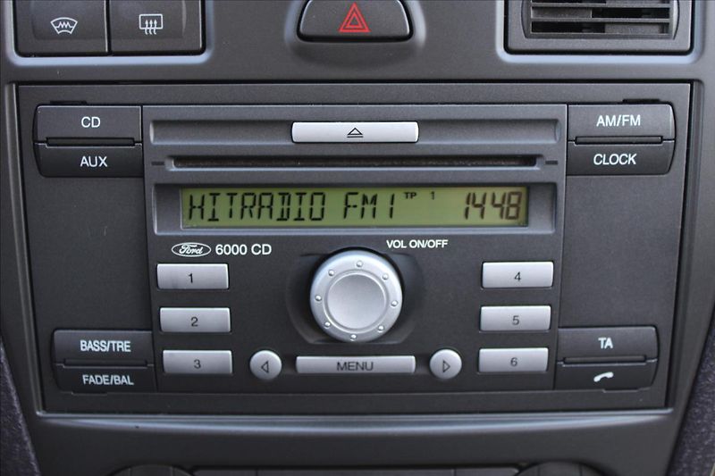 Ford Fusion 1,4 i  ČR,LPG 2032,TAŽNÉ - fotka 15 z 25