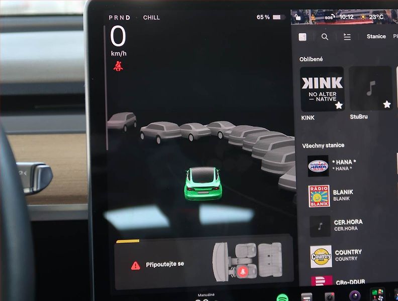 Tesla Model 3 (2019) Long Range 4WD 78kWh, SoH 75% - fotka 11 z 26