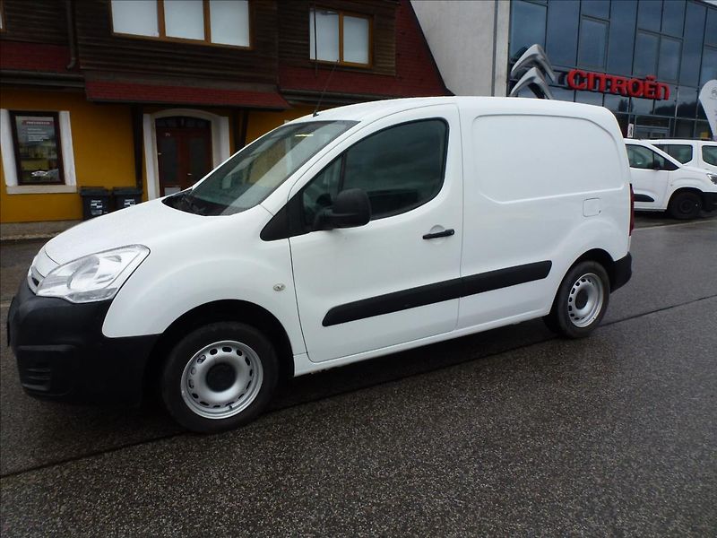 Citroën Berlingo 1,6 HDI 3míst Tažné,Klima,Temp - fotka 13 z 49