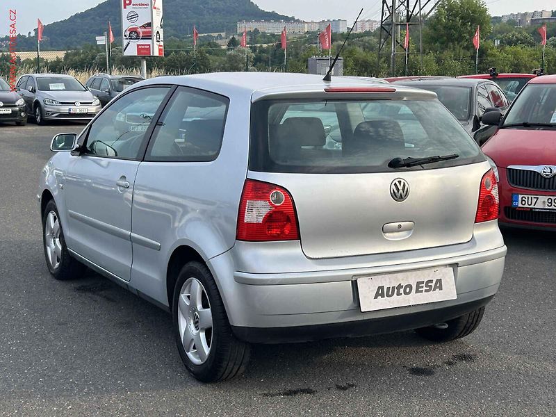 Volkswagen Polo (2002) 1.4 MPi, El. okna - fotka 6 z 15