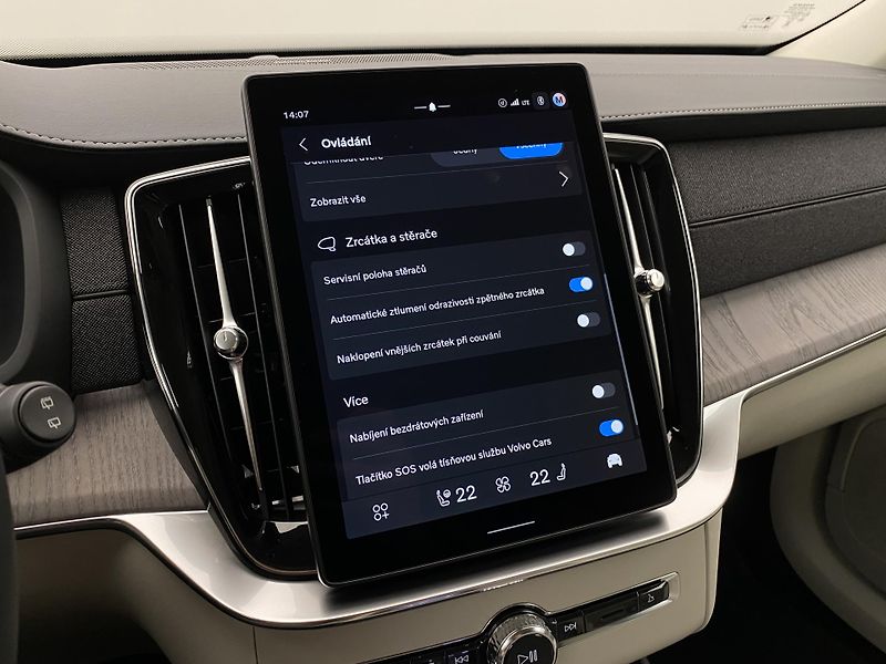 Volvo XC90 (2026) T8 AWD Plug-in BRIGHT PLUS 7m - fotka 52 z 70