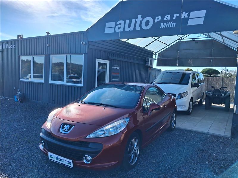 Peugeot 207 1,6 207 CC - fotka 3 z 12