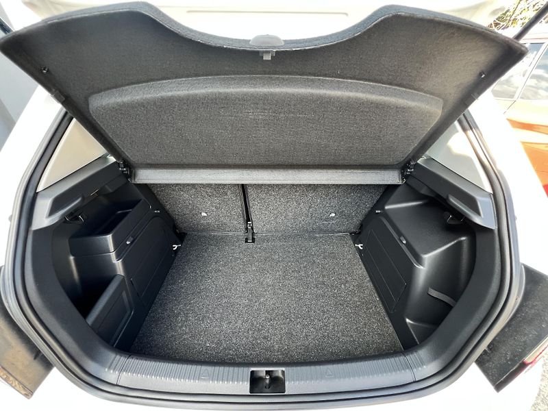 Škoda Fabia 1.0MPi 44kw TEMPOMAT KLIMA - fotka 22 z 36