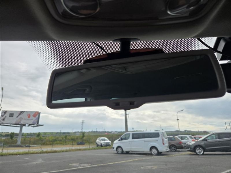 Volkswagen Tiguan 2,0 TDI  4x4 - fotka 22 z 23
