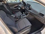 Hyundai i30 (2022) 1.6CRDi COMFORT TAŽNÉ KAMERA - náhled 8