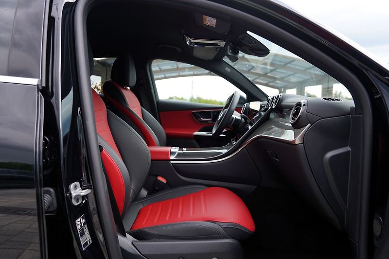Mercedes-Benz GLC 220d AMG coupe/4Matic/ČR - fotka 26 z 44