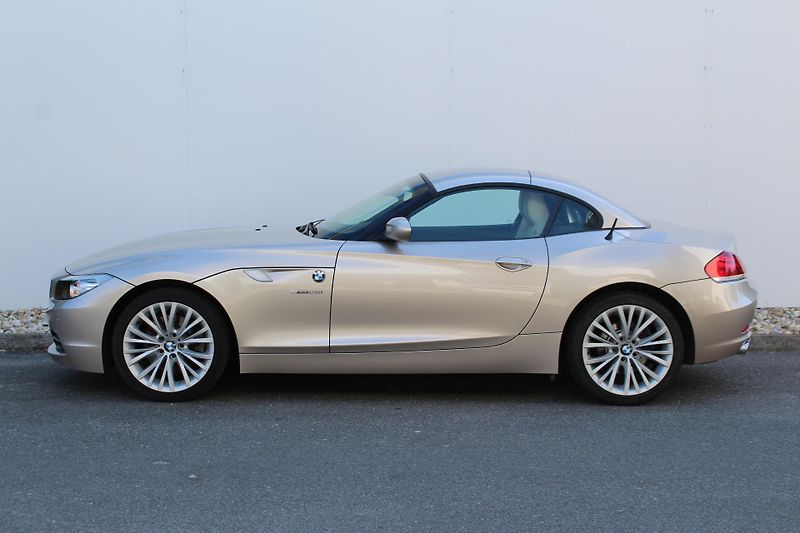 BMW Z4 sDrive28i - fotka 8 z 20