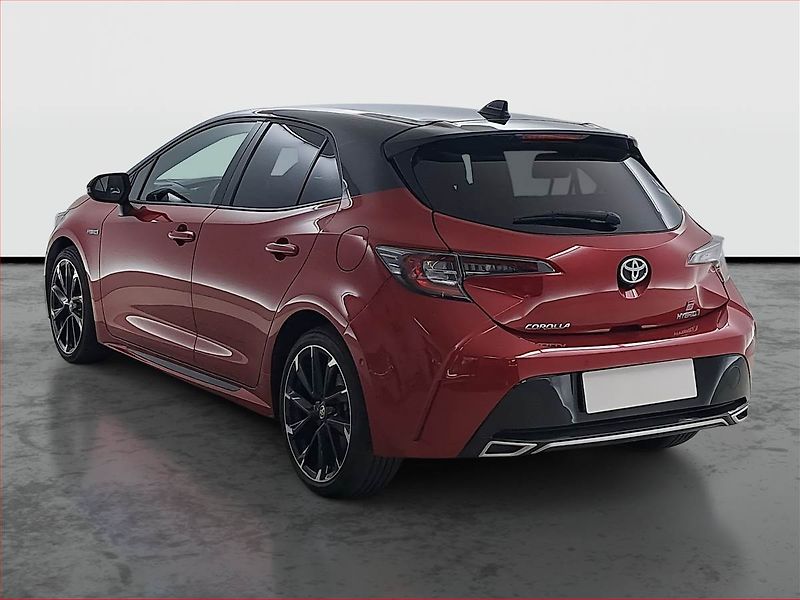Toyota Corolla (2021) GR Sport 1.8 Hybrid - fotka 4 z 19