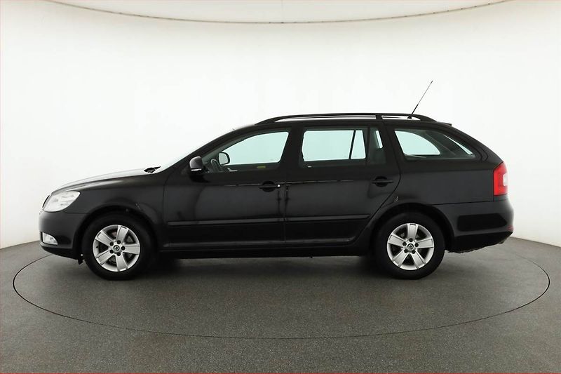 Škoda Octavia (2009) 1.4 TSI, Serv.kniha, Tempomat - fotka 3 z 13