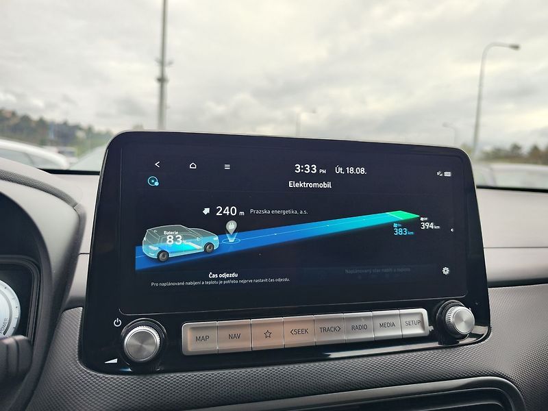 Hyundai Kona EV/64kWh Czech Edition AT - fotka 18 z 35