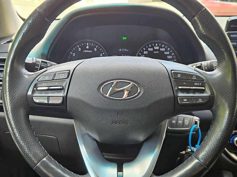 Hyundai i30 1.4 T-GDi, Style, 1.majitel - fotka 16 z 34