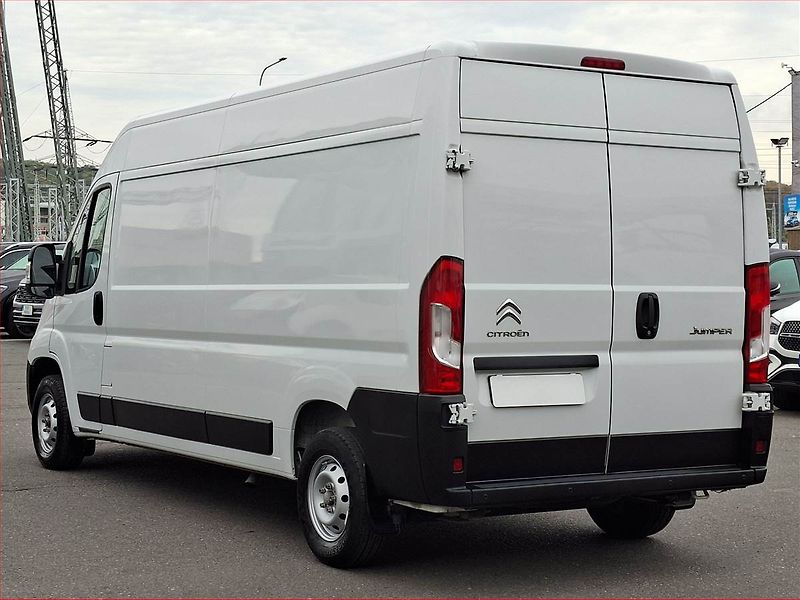 Citroën Jumper (2022) 2.2 BlueHDi, L3H2, 13m3, 1.0t - fotka 4 z 17