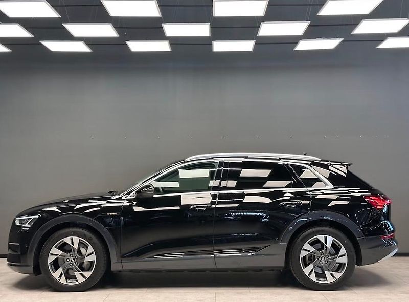 Audi e-tron 55 Quattro SoH 94% Kam Tažné - fotka 4 z 23