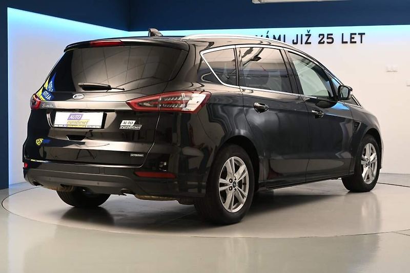 Ford S-MAX (2023) 2.5 LED SONY ACC Tažné FHEV Ti - fotka 5 z 38